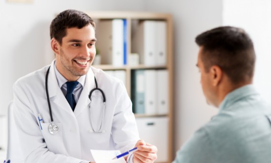 patient talking to doctor about allergies